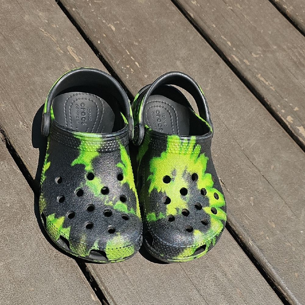 Crocs Kids' Black and Green Clogs